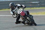 PHANTOM SPORTSCOMP RS : Le nouveau pneu PIRELLI pour motos sportives classiques