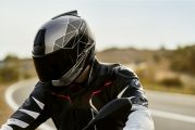 BMW Motorrad Ride 2020 : Nouveau casque Système 7 Carbon Option 719 en édition limitée