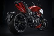 Ducati Performance : Les accessoires qui mettent en avant l’esprit sportif du Diavel 1260