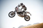Nouvelle Ducati DesertX : Une moto née pour l'aventure sans limites