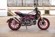 Indian Motorcycle célèbre son héritage et sa domination en Flat Track avec la FTR Championship Edition
