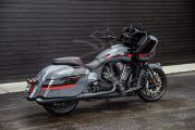 Les éditions limitées des baggers Elite d'Indian Motorcycle, mêlent style et sophistication.